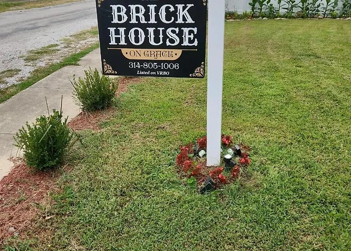 The Brickhouse On Grace Marissa